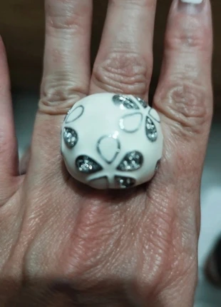 Jolie bague en bon état., brand: sans marque, condizioni: Buone, taglia: 19,8 mm Ø / 23,5, €7.00, €8.05 include la Protezione acquisti