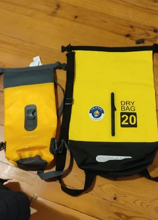 Lot sacs étanches, marque: Itiwit, état: Très bon état, 15,00 €, 16,45 € Protection acheteurs incluse