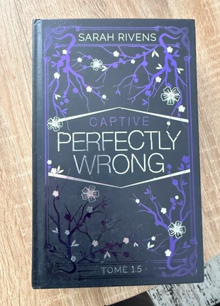 Livre Collector (Rivens) Perfectly Wrong, condition: New with tags, €32.00, €34.30 includes Buyer Protection