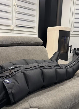 bottes de pressothérapie REGEN, brand: regen, condizioni: Nuovo senza cartellino, €115.00, €121.45 include la Protezione acquisti