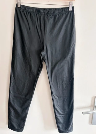 Legging similicuir noir femme taille L Shein, marque: Shein, état: Neuf sans étiquette, taille: L / 40 / 12, 10,00 €, 11,20 € Protection acheteurs incluse