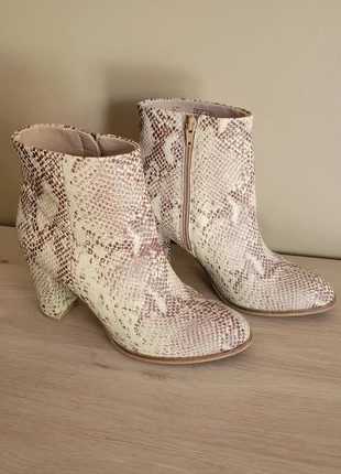 Bottines imprimé python Pointure 39, marke: Sole Diva, zustand: Sehr gut, größe: 39, 8,00 €, 9,10 € inklusive Vinted-Käuferschutz