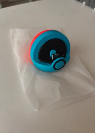 Mini Support chargement Switch, brand: Nintendo, condizioni: Nuovo con cartellino, €3.00, €3.85 include la Protezione acquisti