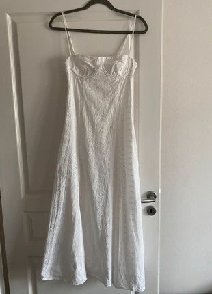 Robe longue blanche broderie anglaise zara taille S neuf, brand: Zara, condition: New without tags, size: S / 36 / 8, €25.00, €26.95 includes Buyer Protection