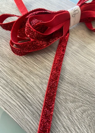 Ruban velours rouge brillant, état: Très bon état, 1,20 €, 1,96 € Protection acheteurs incluse