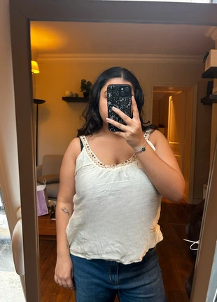 cute top L size worn once, état: Neuf sans étiquette, taille: L / 40 / 12, 10,00 €, 11,20 € Protection acheteurs incluse