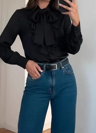 Blouse noire lavallière à volants, chic, fluide taille M, marque: Vintage Chic, état: Très bon état, taille: M / 38 / 10, 44,90 €, 47,85 € Protection acheteurs (Pro) incluse