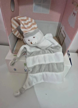 Peluche doudou bebe ours carré, marke: Peluche, zustand: Sehr gut, größe: Einheitsgröße, 4,00 €, 4,90 € inklusive Vinted-Käuferschutz