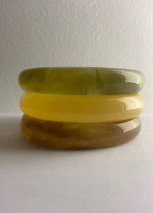 Lot de 3 bracelets rigides effet jade, état: Neuf sans étiquette, 7,00 €, 8,05 € Protection acheteurs incluse