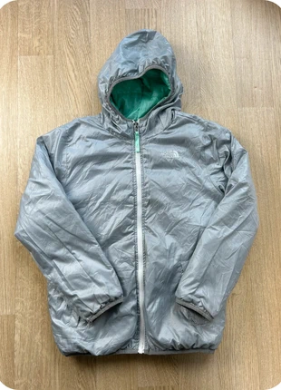 Doudoune réversible The North Face taille S femme grise et verte logo blanc bon état, marque: The North Face, état: Bon état, taille: S / 36 / 8, 30,00 €, 32,20 € Protection acheteurs (Pro) incluse