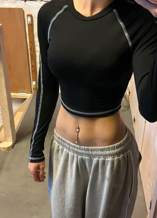 Long sleeve top y2k, merk: Rave, staat: Heel goed, maat: XS / 34 / 6, € 19,00, € 20,65 inclusief Kopersbescherming