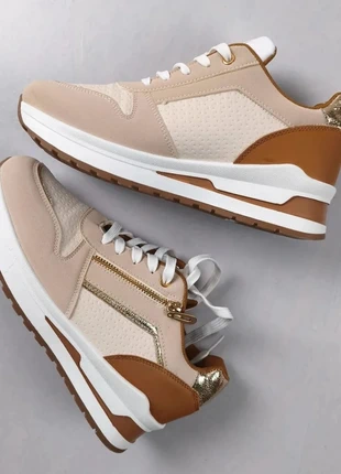 Platform chunky sneakers women's 41 nude beige gold running style, zustand: Sehr gut, größe: 41, 30,00 €, 32,20 € inklusive Vinted-Käuferschutz