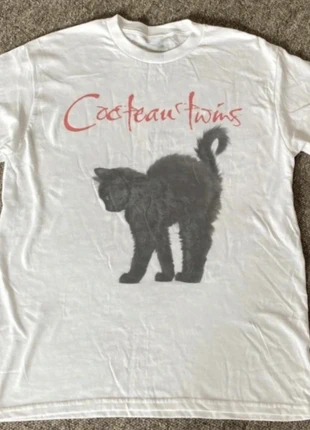 Cocteau Twins Cat Gildan T-shirt White - Size L, marque: Gildan, état: Neuf avec étiquette, taille: L, 22,00 €, 23,80 € Protection acheteurs incluse