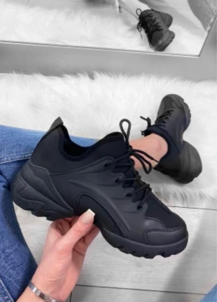 Basket femme noir pointure 36, marque: Impulsives, état: Très bon état, taille: 36, 5,00 €, 5,95 € Protection acheteurs incluse