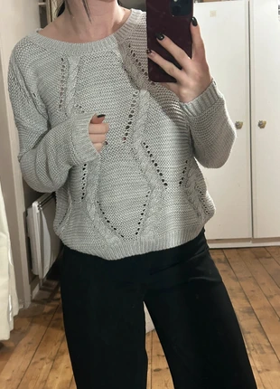 Pull gris, brand: Jennyfer, condizioni: Nuovo senza cartellino, taglia: XS / IT 38 / EU 34, €3.00, €3.85 include la Protezione acquisti