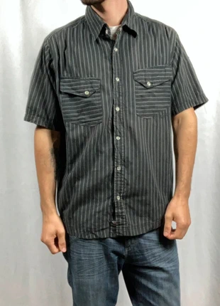 Chemise Dickies Noire à rayures Blanches manches courtes taille XL, brand: Dickies, condizioni: Buone, taglia: XL, €15.99, €17.49 include la Protezione acquisti Pro