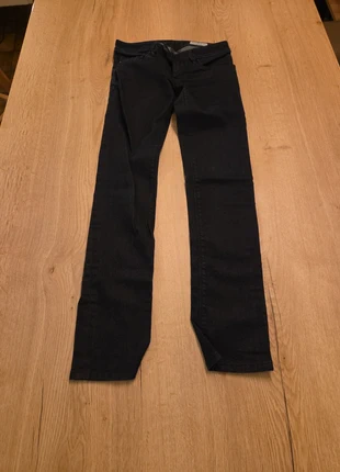 Jean 🚺 Diesel Nevy Taille basse XS W25 L30 | TUe 34, marque: Diesel, état: Très bon état, taille: XS / 34 / 6, 9,00 €, 10,15 € Protection acheteurs incluse