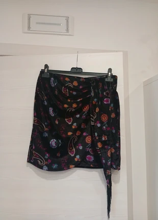 Gonna Mini a Portafoglio Velluto Paisley Calliope XL Jupe Mini Velours Cachemire T XL, marque: Calliope, état: Neuf sans étiquette, taille: XL / 42 / 14, 10,00 €, 11,20 € Protection acheteurs incluse