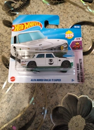 Hot wheels, brand: Hot Wheels, condizioni: Nuovo con cartellino, taglia: 3 anni / 98 cm, €6.00, €7.00 include la Protezione acquisti