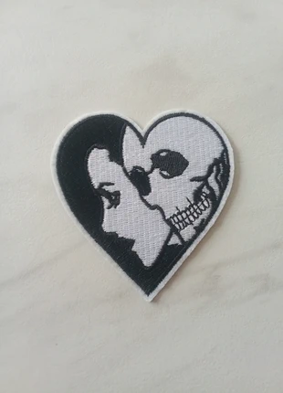 Patch brodé thermocollant old school, brand: Patchwork, condition: Very good, €3.00, €3.85 includes Buyer Protection