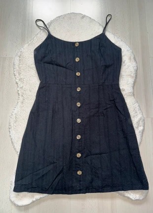 Robe noir, marca: PrettyLittleThing, estado: Muy bueno, tamaño: M / 38 / 10, 5,00 €, 5,95 € Protección al comprador incluida