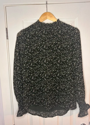 Quiz dark green, long sleeve, mesh overlay with floral pattern. Size 8, brand: Quiz, condition: New with tags, size: S / UK 8-10, £6.00, £7.00 includes Buyer Protection