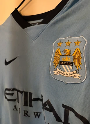 Voetbalshirt, merk: Nike, staat: Heel goed, maat: S, € 15,00, € 16,45 inclusief Kopersbescherming