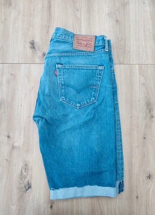 Short en jean Levi's 501 homme W36 L34 en très bon état, marke: Levi's, zustand: Sehr gut, größe: W36 | DE 52, 5,00 €, 5,95 € inklusive Vinted-Käuferschutz