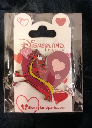 Pin's Mushu Disneyland Paris, marca: Disney, estado: Novo sem etiquetas, €12.00, €13.30 inclui Proteção do Comprador