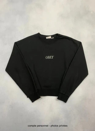 Sweat Obey Noir court Extra Large Crew Neck Loose Sweatshirt - Taille L #607, marke: Obey, zustand: Sehr gut, größe: L / 40 / 12, 49,00 €, 52,15 € inklusive Vinted-Käuferschutz