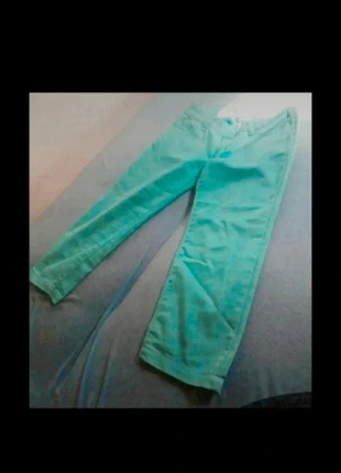 Pantalon jeans 3/4 taille M vaut s marque dele denim, marque: Dele-Denim, état: Très bon état, taille: M / 38 / 10, 5,00 €, 5,95 € Protection acheteurs incluse