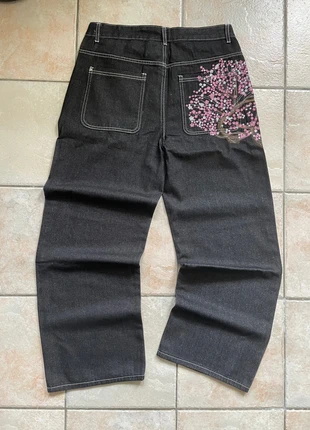 Pantalon long style Y2K - couleur noir avec broderie fleur rose - taille L, brand: y2k, condition: Very good, size: L, €34.99, €37.44 includes Buyer Protection