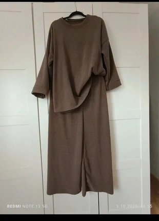 Ensemble velours côtelé xl taupe neuf, brand: Tendence, condition: New with tags, size: XL / 42 / 14, €30.00, €32.20 includes Buyer Protection