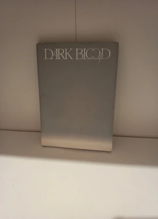 Dark blood Ni-Ki version, marque: Enhypen, état: Très bon état, taille: Autre, 5,00 €, 5,95 € Protection acheteurs incluse