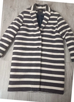 Manteau long Maje rayures noires et blanches taille 36, marca: Maje, estado: Muito bom, tamanho: S / 36 / 8, €29.90, €32.10 inclui Proteção do Comprador