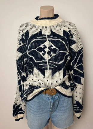 Oversized Nordic Knit Sweater in Navy & Cream, Chunky Winter Jumper with Bold Snowflake Pattern XL, marque: Vintage Dressing, état: Très bon état, taille: XL / 42 / 14, 24,90 €, 26,85 € Protection acheteurs incluse