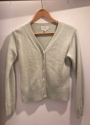 Gilet Eric Bompard 100% cachemire, marke: Eric Bompard, zustand: Sehr gut, größe: S / 36 / 8, 45,00 €, 47,95 € inklusive Vinted-Käuferschutz