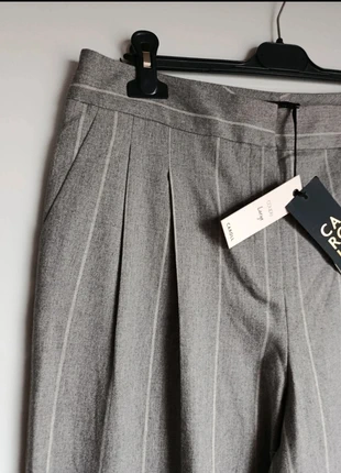 Pantalon à pinces gris à rayures – Caroll Paris – Coupe large & laine – T42 – Neuf étiquette, marke: Caroll, zustand: Neu, mit Etikett, größe: XL / 42 / 14, 45,00 €, 47,95 € inklusive Vinted-Käuferschutz