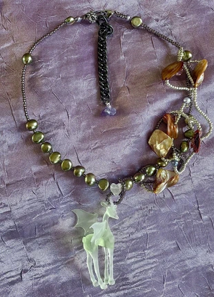 Freshwater pearl layered choker with angel deer pendant, marque: COQUETTE, état: Neuf sans étiquette, 54,00 €, 57,40 € Protection acheteurs incluse