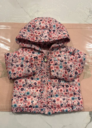 Giubbino invernale bambina 6/9 mesi, marque: Blukids, état: Très bon état, taille: 6-9 mois / 68 cm, 9,00 €, 10,15 € Protection acheteurs incluse