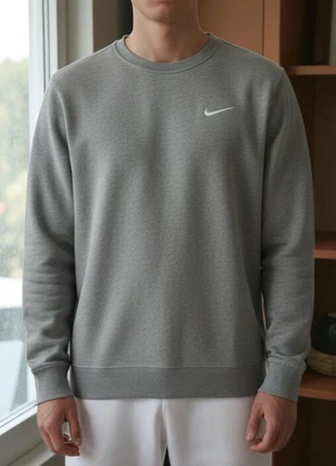 Pull Nike Solo Swoosh gris / Taille S / Très bon état, marque: Nike, état: Très bon état, taille: S, 27,50 €, 29,58 € Protection acheteurs incluse