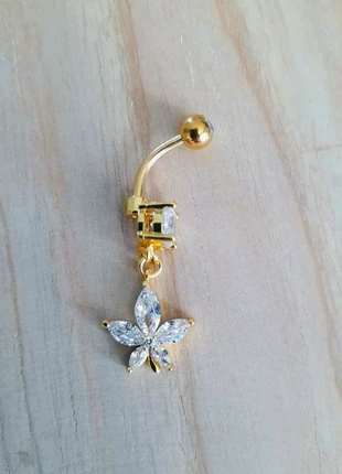 Piercing nombril en acier doré et zircon neuf, brand: Fantaisie, condition: New without tags, €6.99, €8.04 includes Buyer Protection