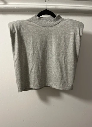 Trendy Loavies crop top – maat M – met schouderpads!, merk: Loavies, staat: Heel goed, maat: M / 38 / 10, € 2,00, € 2,80 inclusief Kopersbescherming