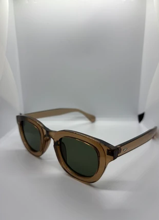 Lunettes de soleil style Moscot – Forme Ronde – Monture marron translucide – Verres verts, merk: Moscot, staat: Heel goed, € 12,75, € 14,09 inclusief Kopersbescherming