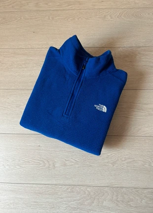 Polaire The North Face homme XL – bleue, col zippé 1/4, chaude et légère, logo brodé blanc, brand: The North Face, condition: Very good, size: XL, €26.00, €28.00 includes Buyer Protection