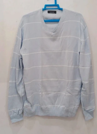 Jersey Zara Man celeste XL – Zara Man light blue sweater XL, marque: Zara, état: Très bon état, taille: XL, 15,00 €, 16,45 € Protection acheteurs incluse