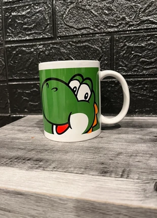 mug tasse Yoshi, marque: Nintendo, état: Très bon état, 4,00 €, 4,90 € Protection acheteurs incluse