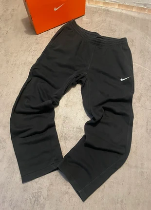 Jogging Nike Noir Coupe Droite Large Taille M Homme, brand: Nike, condition: Very good, size: M, €42.90, €45.75 includes Buyer Protection