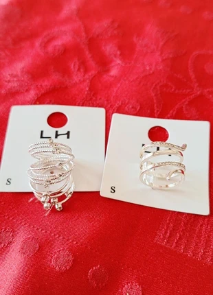 2 bagues argentées Taille S, brand: LH, condition: New with tags, size: Adjustable, €4.00, €4.90 includes Buyer Protection