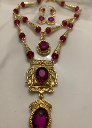 Bijoux collier et boucles d’oreille fushia, marke: Fuchsia, zustand: Sehr gut, 16,50 €, 18,03 € inklusive Vinted-Käuferschutz